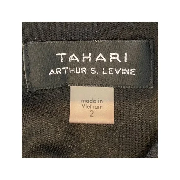 Tahari Half Sleeve Round Neck Godet Flare Red Glen Plaid Knit Dress Size 2 - Picture 6 of 7